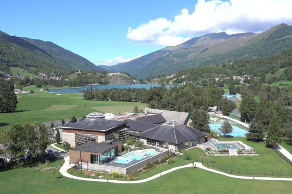 Vue Panoramique Sur Les Pyrenees Leilighet Saint-Lary-Soulan Eksteriør bilde